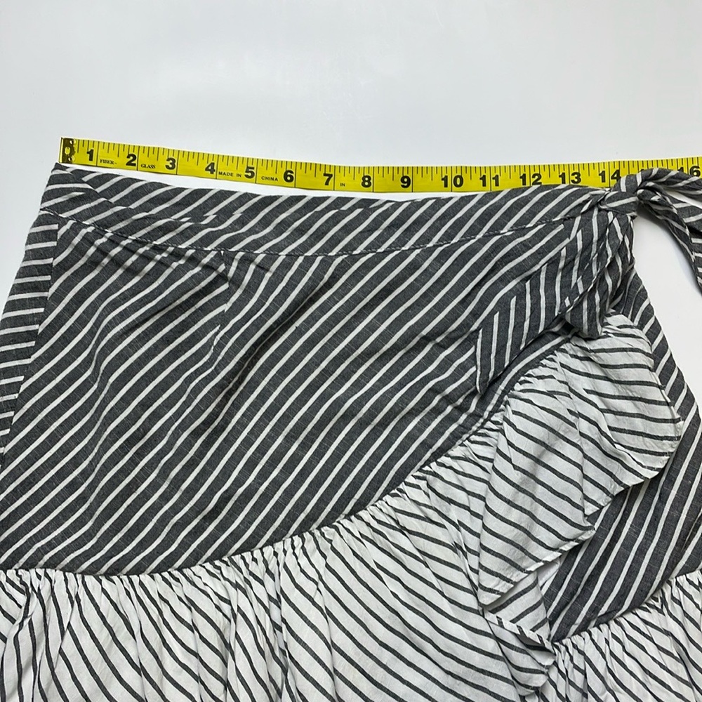 SUBOO Ziggy Frill Wrap Mini Skirt Black White Stripes Size S Lining - Picture 10 of 12